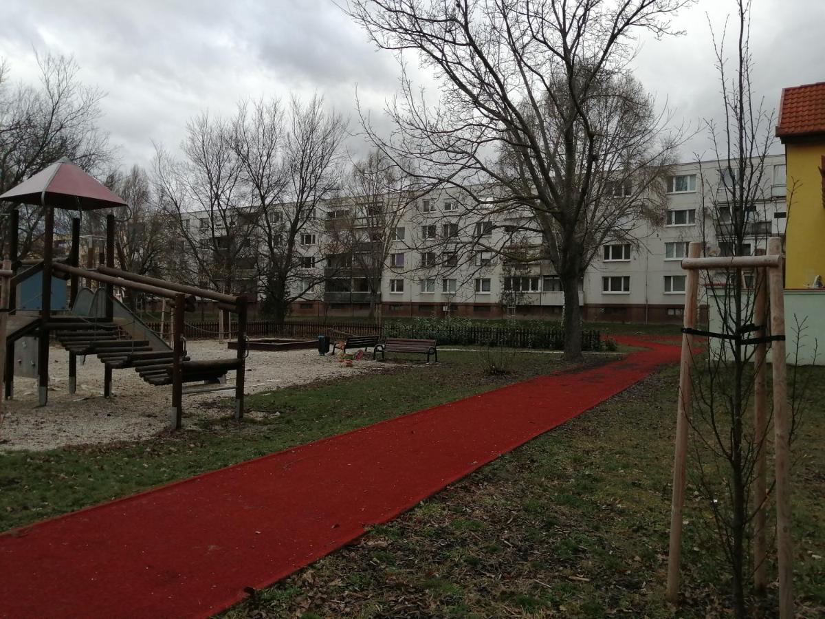 Ubytovanie Emily Dunajská Streda Εξωτερικό φωτογραφία